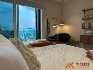 Klcc Quill Cozy& Chill Suite 4-5Pax HD1080 Netflix Apartment in Federal Territory of Kuala Lumpur