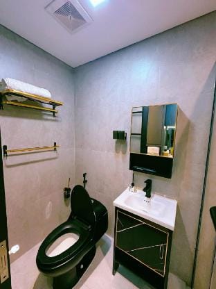 Pollux BAKAF Apartment TOP FLOOR 55th SEA VIEW Vacation rental in Riau Islands, Indonesia