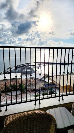 Aura Apartment 1BR Hillside Phu Quoc-Sea, Firework Vacation rental in Phu Quoc