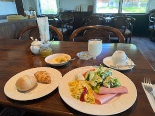 Whole house for rent, max. 25 people, 8 rooms Vacation rental in Nagano Prefecture