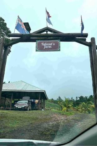 Cosy One Bedder Farm Flat Tuvurara Savusavu Farm Stay in Fiji