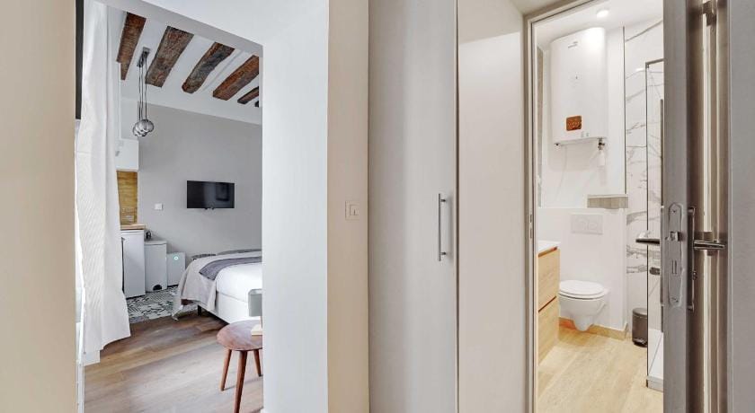 Classy studio loft - Marais Bastille Apartment in Paris