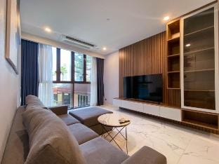 Zeus Living - Pool View in The Galleria (B3.17) Vacation rental in Ho Chi Minh City