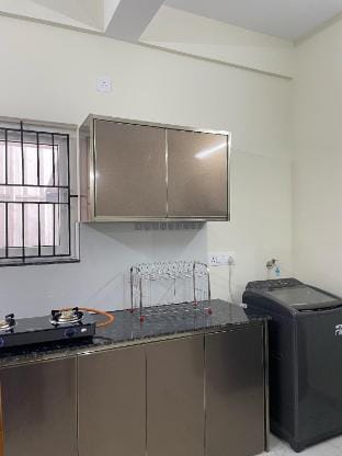 Peaceful Living Urban Edge-Warm Apartment in Kochi