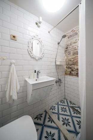 Miniq 101 - Near Sea & Foça Center Stone House Vacation rental in İzmir Province