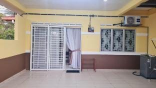 Anjung Vacation Home No 01 Vacation rental in Selangor, Malaysia