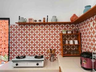 Spacious 6 Bedroom House Near Keraton Kamudi Jogja Vacation rental in Yogyakarta