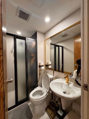 Urban Azure Resort velvet  horiyama ST.TROPEZ Vacation rental in Paranaque