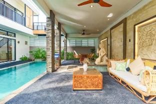 Club Residence 8 Canggu  Villa in North Kuta
