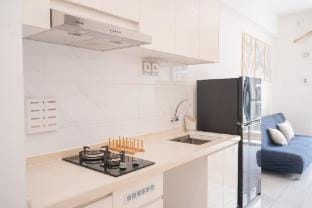Comfy Minimalist 2BR Apt Sky House BSD By Travelio Apartment in West Java