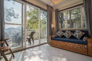 The White Umbrella - Cottage with Himalayan view Vacation rental in Uttarakhand