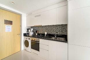 Silkhaus Cozy Studio | High Floor | Aykon City Vacation rental in Dubai