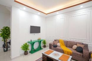 The White Orchid |2BR Villa |Dehradun By Homeyhuts Villa in Dehradun
