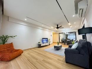 Fahrenheit88 | 3BR Modern Oasis l Fully Renovated Vacation rental in Federal Territory of Kuala Lumpur