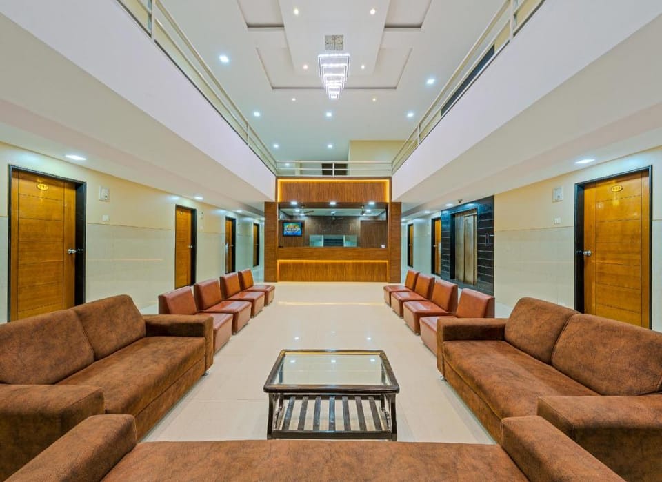 Hotel Anand Inn Residency Hotel in Maharashtra