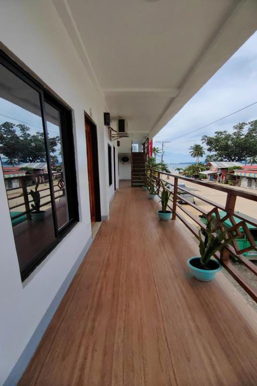 Kamalay Pension House Hotel in Puerto Princesa