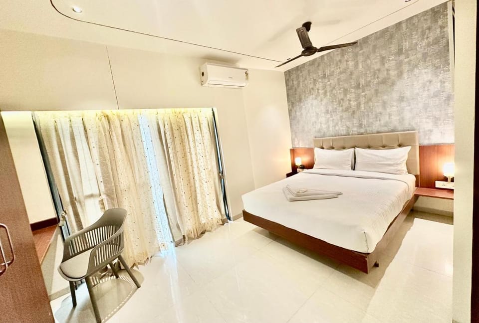 StayBird - Azure Suites, Business Hotel Apartment hotel in Pune