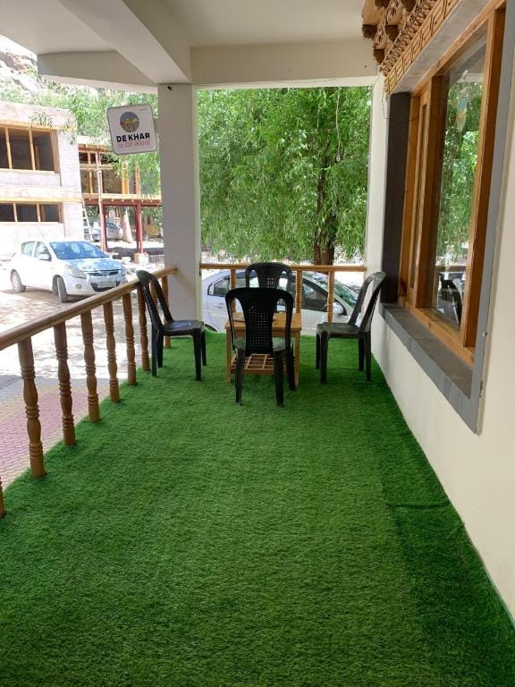 De Khar Guest House Hotel in India
