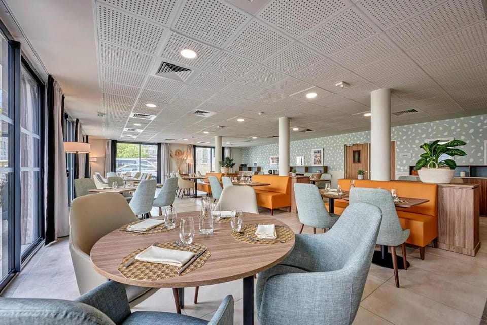 Quality Suites Cherbourg Apartment hotel in Normandy