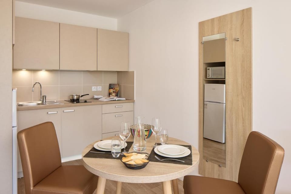 Quality Suites Mont-de-Marsan Apartment hotel in Mont-de-Marsan