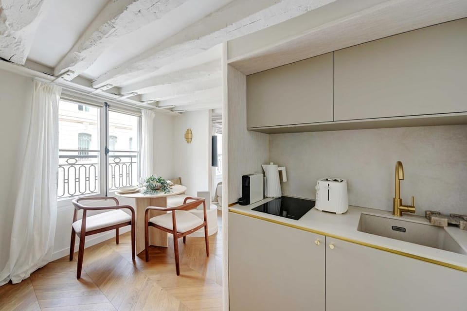 Magnificent studio - 2P- Musée du Louvre Vacation rental in Paris