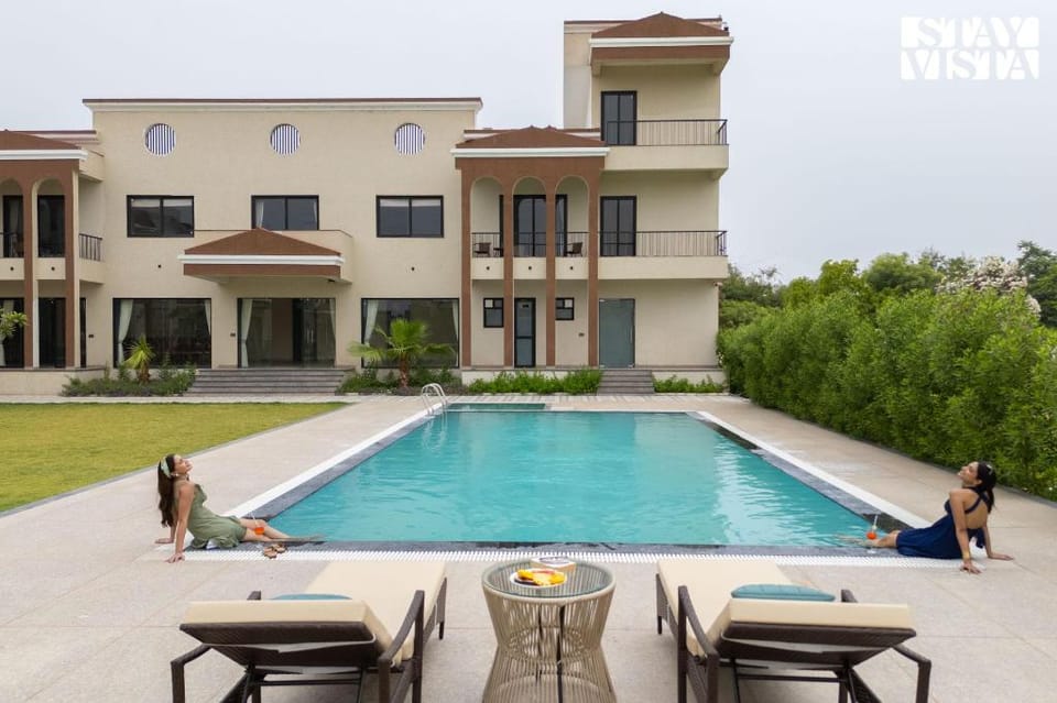 StayVista at Eleganza Resort, Jaipur Resort in Jaipur
