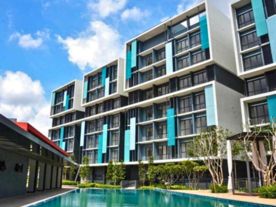 Layover Living at KLIA South Apartment hotel in Selangor, Malaysia