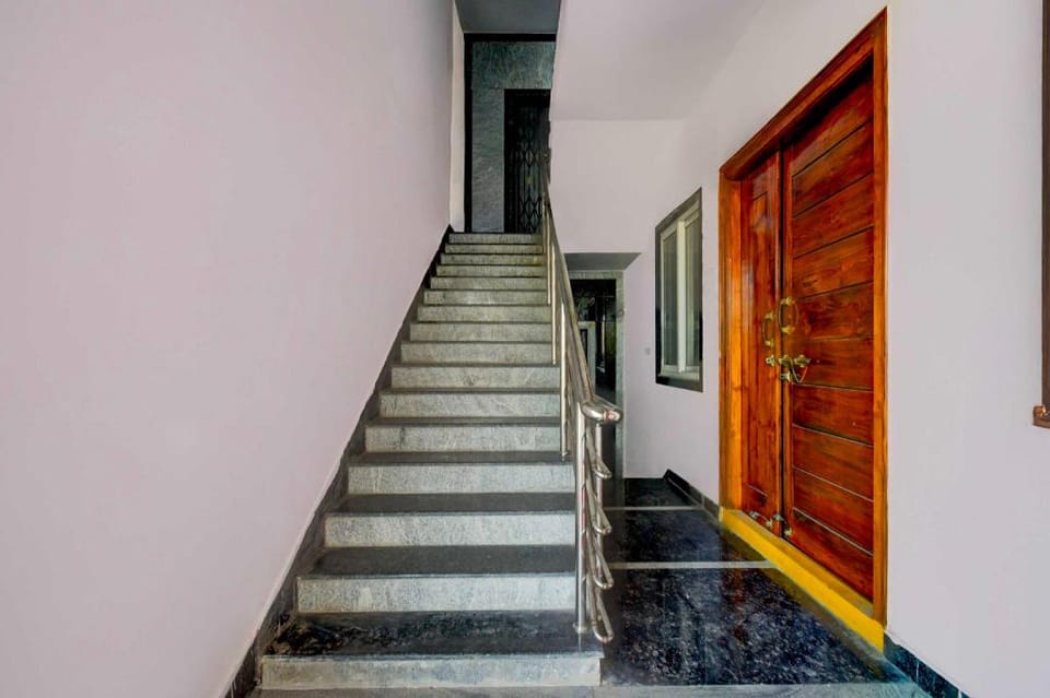 Collection O LB Nagar Near Kamineni Hospital Hotel in Hyderabad