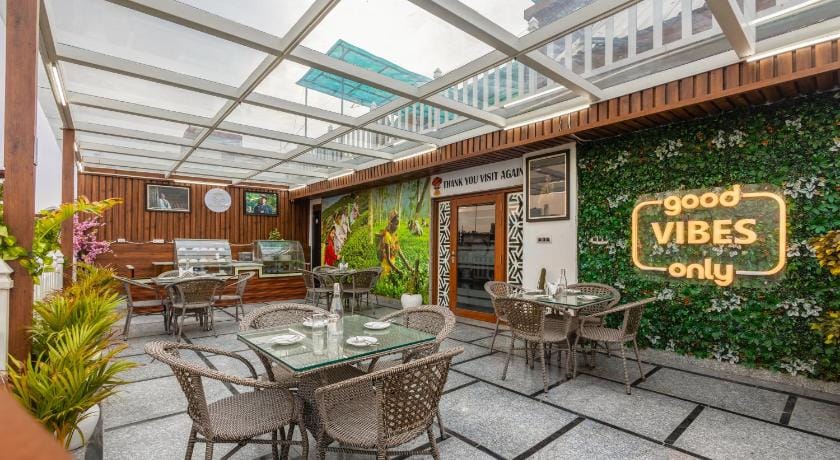 OPO Essential RODALI Hotel in New Delhi