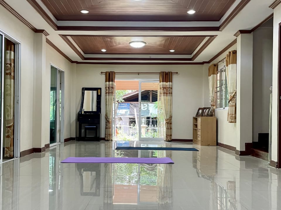 Yoga Bed and Breakfast Hotel in Chiang Mai