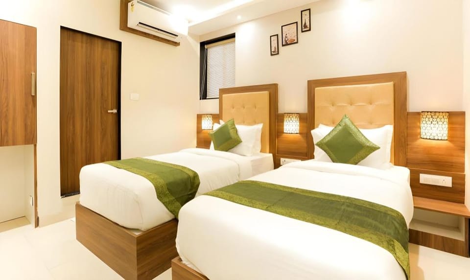 HOTEL AMBER PALACE Hotel in Mumbai