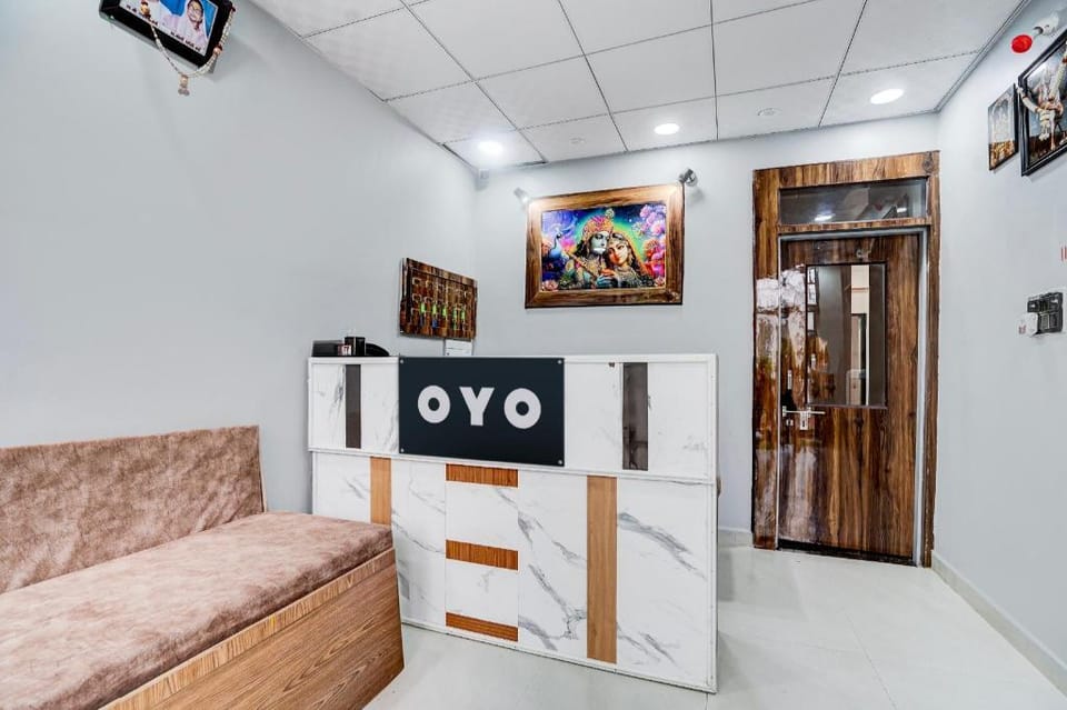 Hotel O Sairam Guest House Hotel in Uttar Pradesh