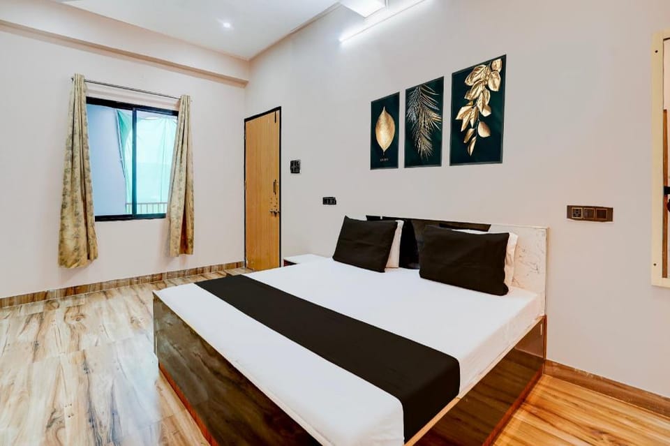 Hotel O Sairam Guest House Hotel in Uttar Pradesh