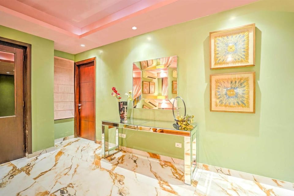 Palette Hotel Cotts Villa by CheckIn Vasant Kunj New Delhi Villa in New Delhi