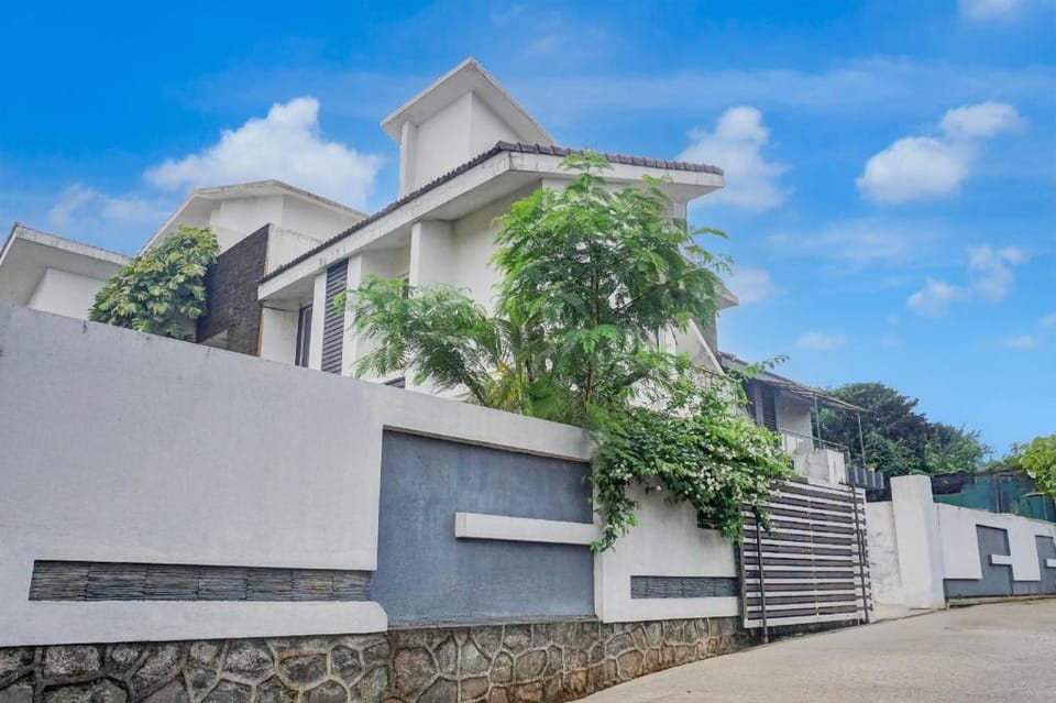 Super Collection O Khatri Park Formerly Aum Villa Hotel in Lonavla