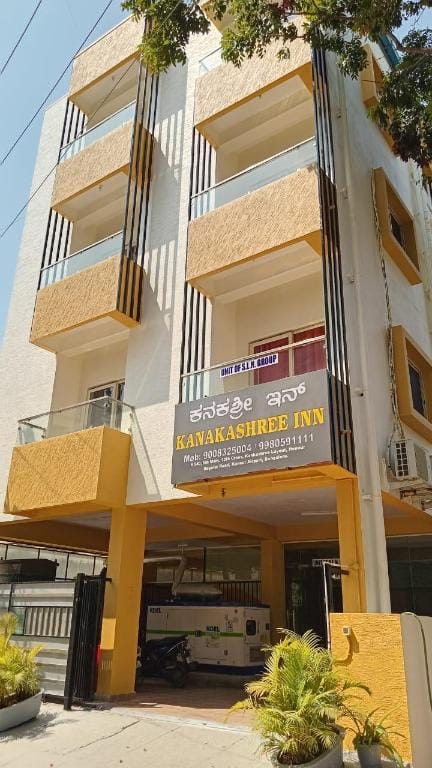 Hotel Kanakashree Inn Hotel in Bengaluru