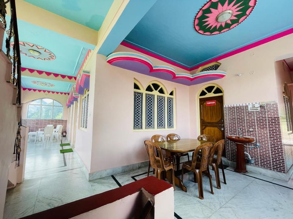 Bagwari Tourist Guest House Hotel in Uttarakhand