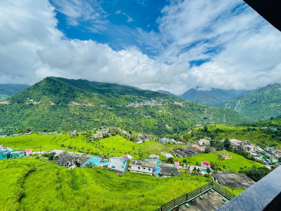 Bagwari Tourist Guest House Hotel in Uttarakhand