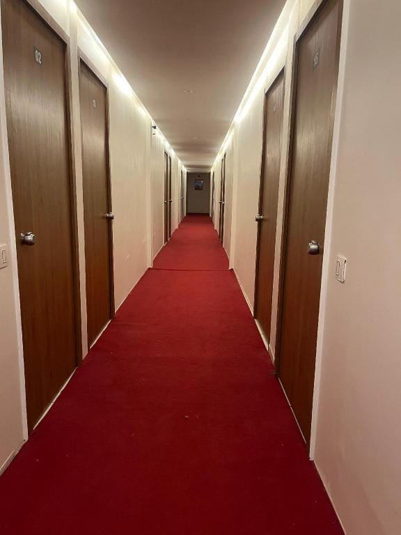 Hotel Shree Hari Om Residency Hotel in Ahmedabad