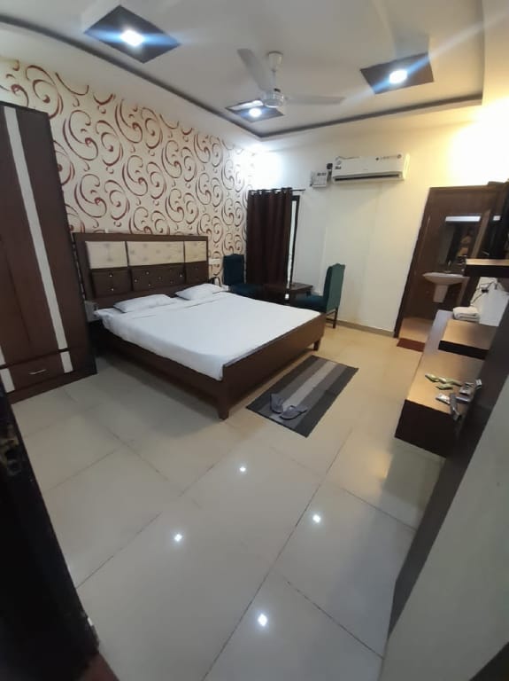 Hotel AB Residency Hotel in Punjab, India