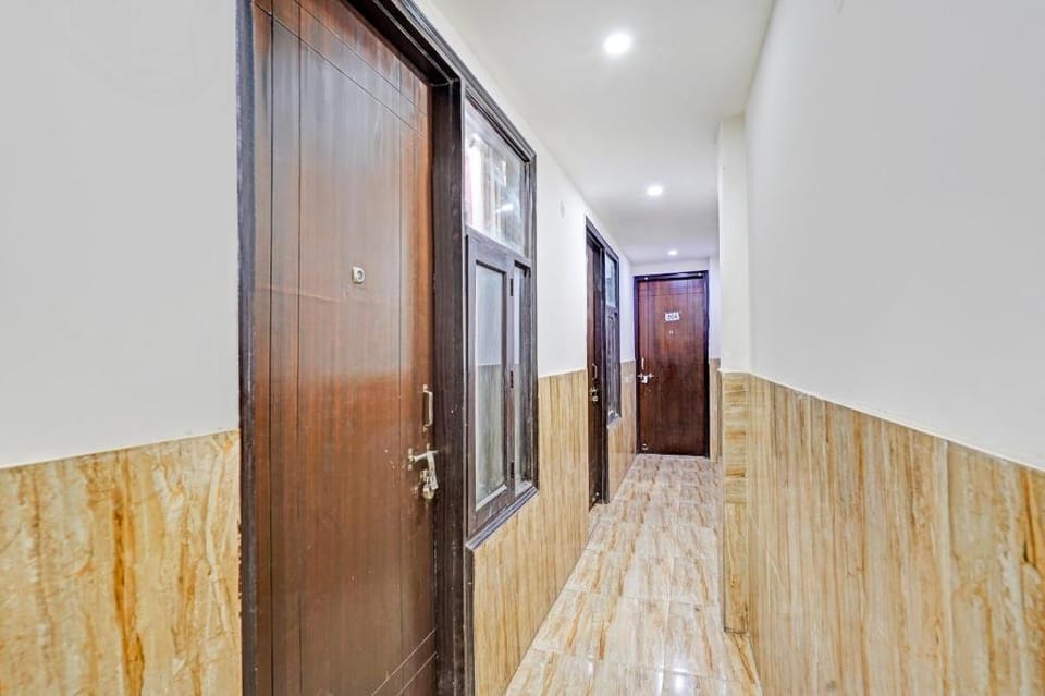 Hotel O Stay Residency Hotel in New Delhi