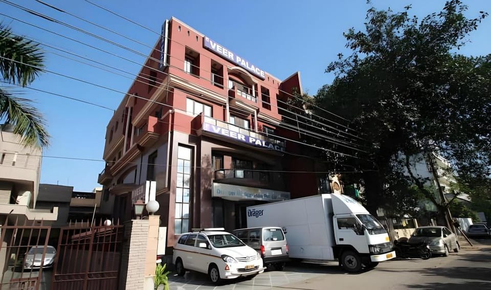 OYO 834659 HOTEL VEER PALACE Hotel in New Delhi