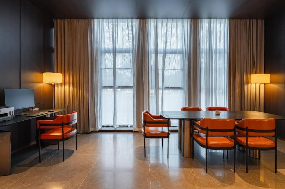 CNHOL International Hotel- Chongqing Huanan City Branch Hotel in China