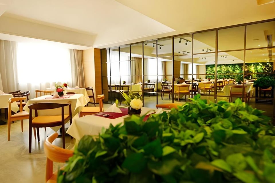 Yitel Zhengzhou International Convention and Exhibition Center Hotel in China