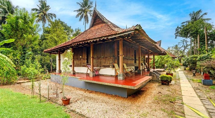 Alaya Stays Palm Dale Heritage Backwater Retreat Vacation rental in Kerala