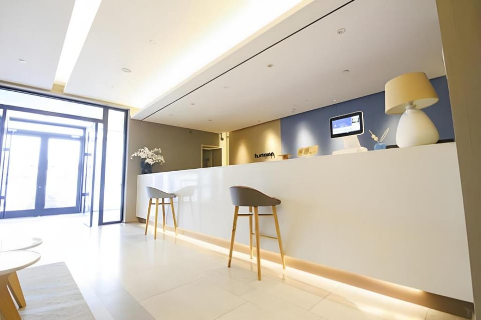 Home Inn Neo Weifang Wenhua Road Daily News Agency Hotel in Shandong