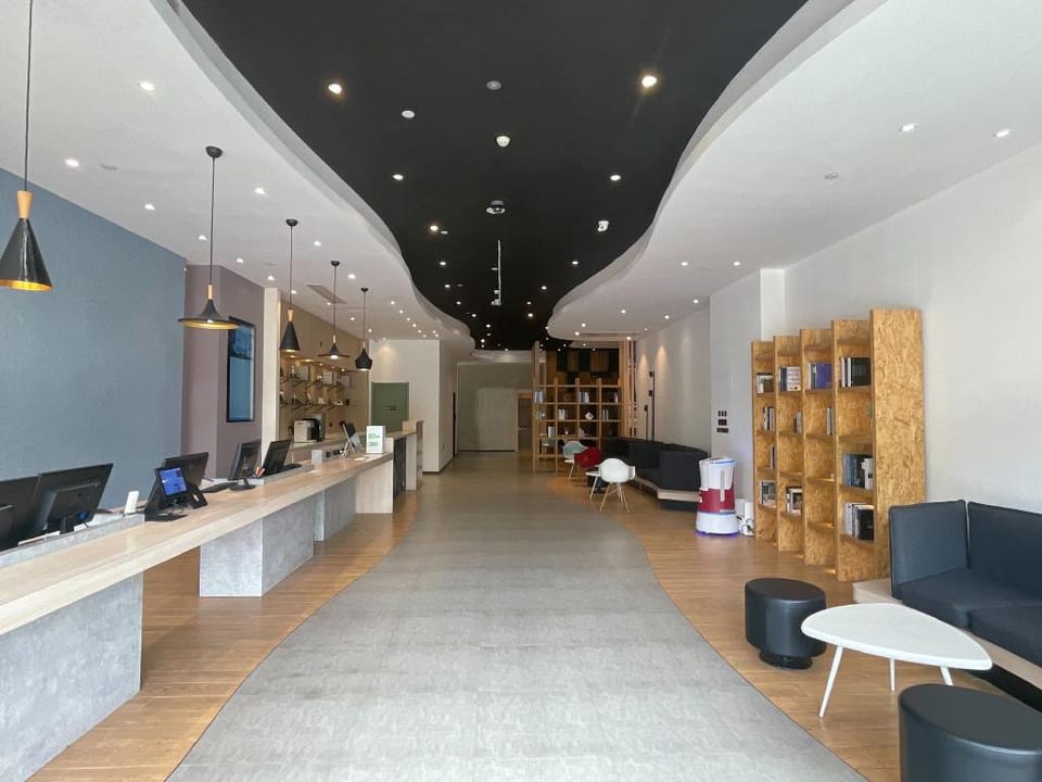 Home Inn Neo Taicang Nanyang Plaza Hotel in Suzhou