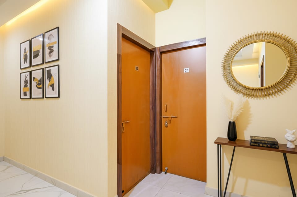 Via Dream Star Hotel in Kolkata