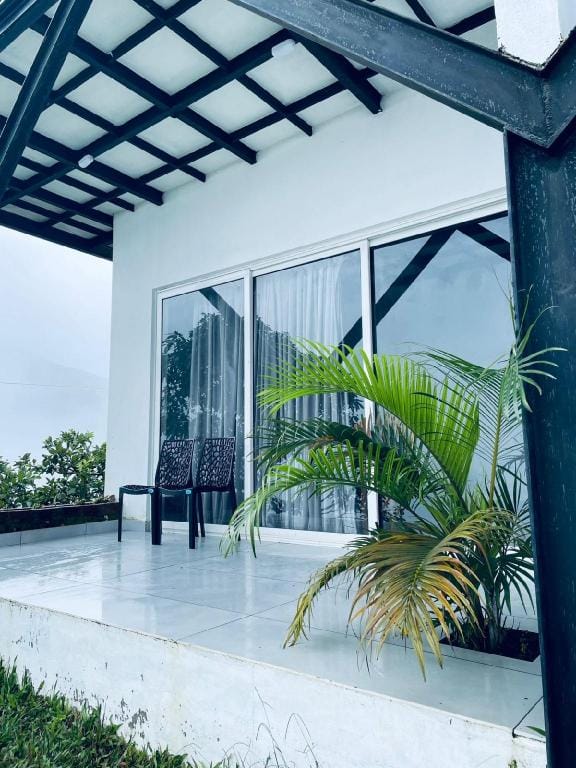 Mist View Resorts Hotel in Kerala