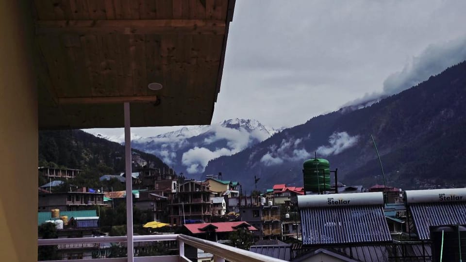 Vivaan Regency Hotel in Himachal Pradesh